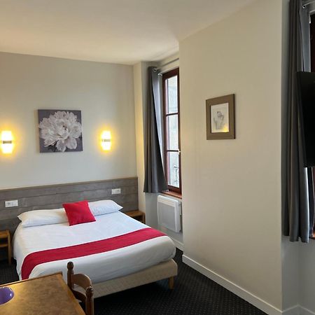 Hotel Tgv Quimper Exteriör bild