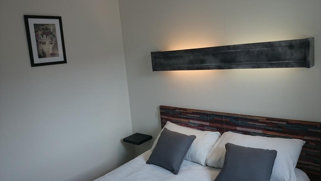 Hotel Tgv Quimper Exteriör bild
